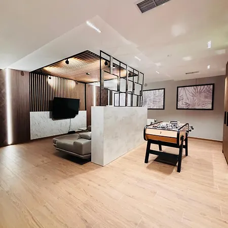 Appartement Pratum Pink&blue - 31 Maria Antonina Z Jacuzzi *