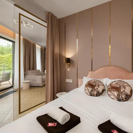 Pratum Pink&blue - 31 Maria Antonina Z Jacuzzi Appartement *